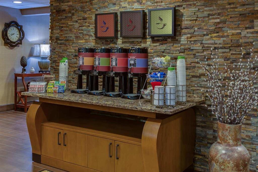 Hampton Inn Toledo-South/Maumee Restaurant photo